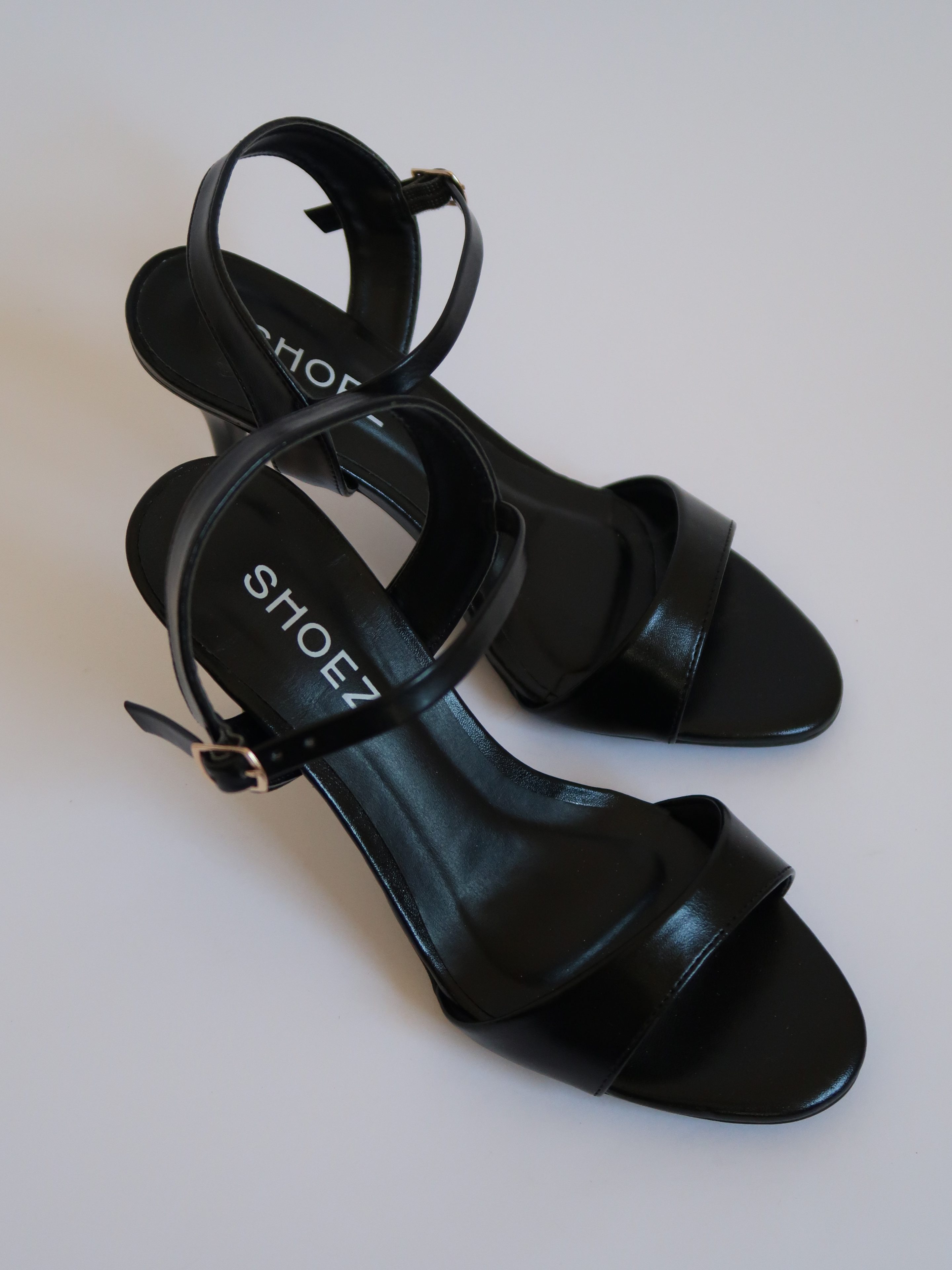 Lovette Black