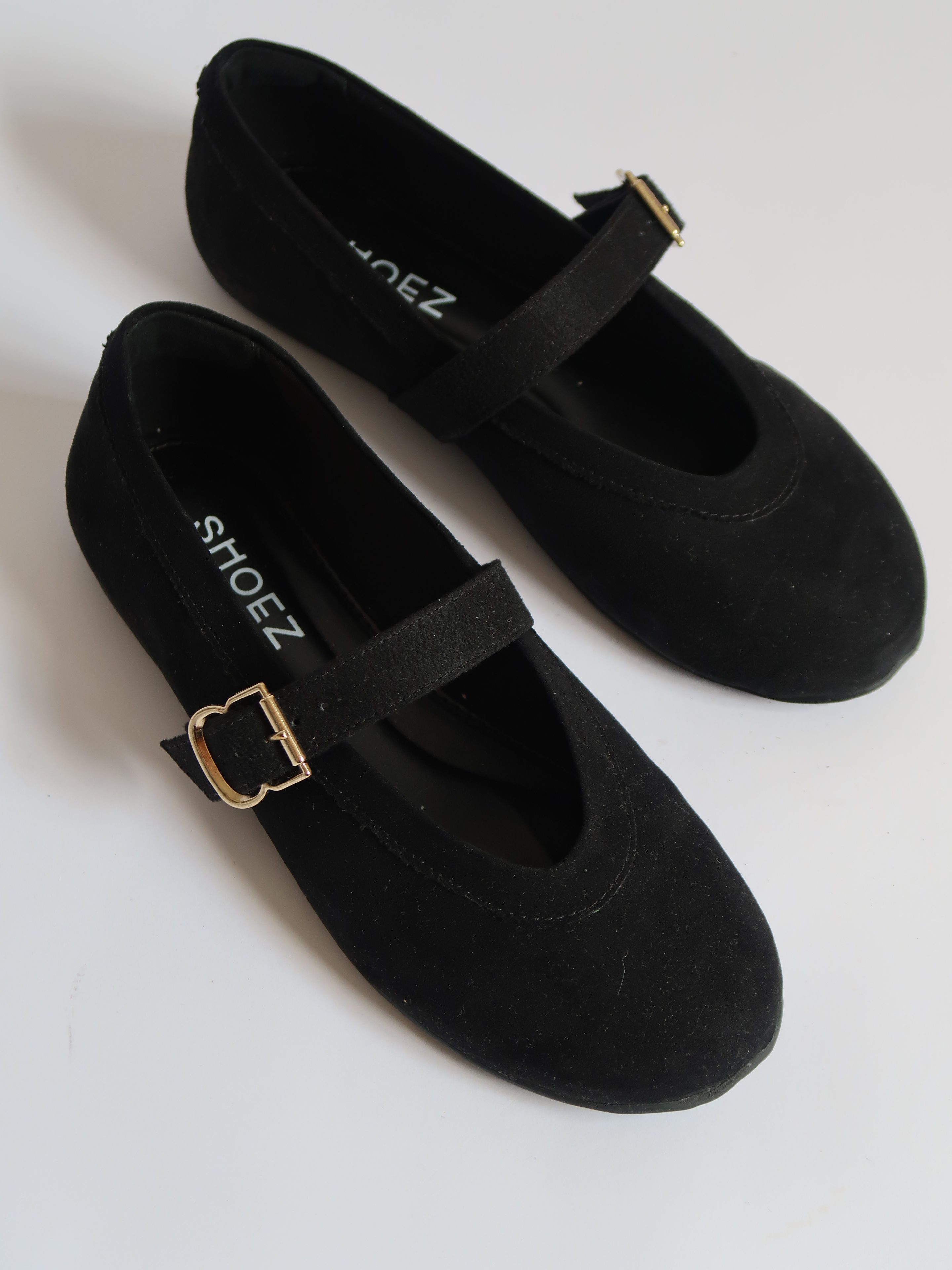 Luma Soft Black