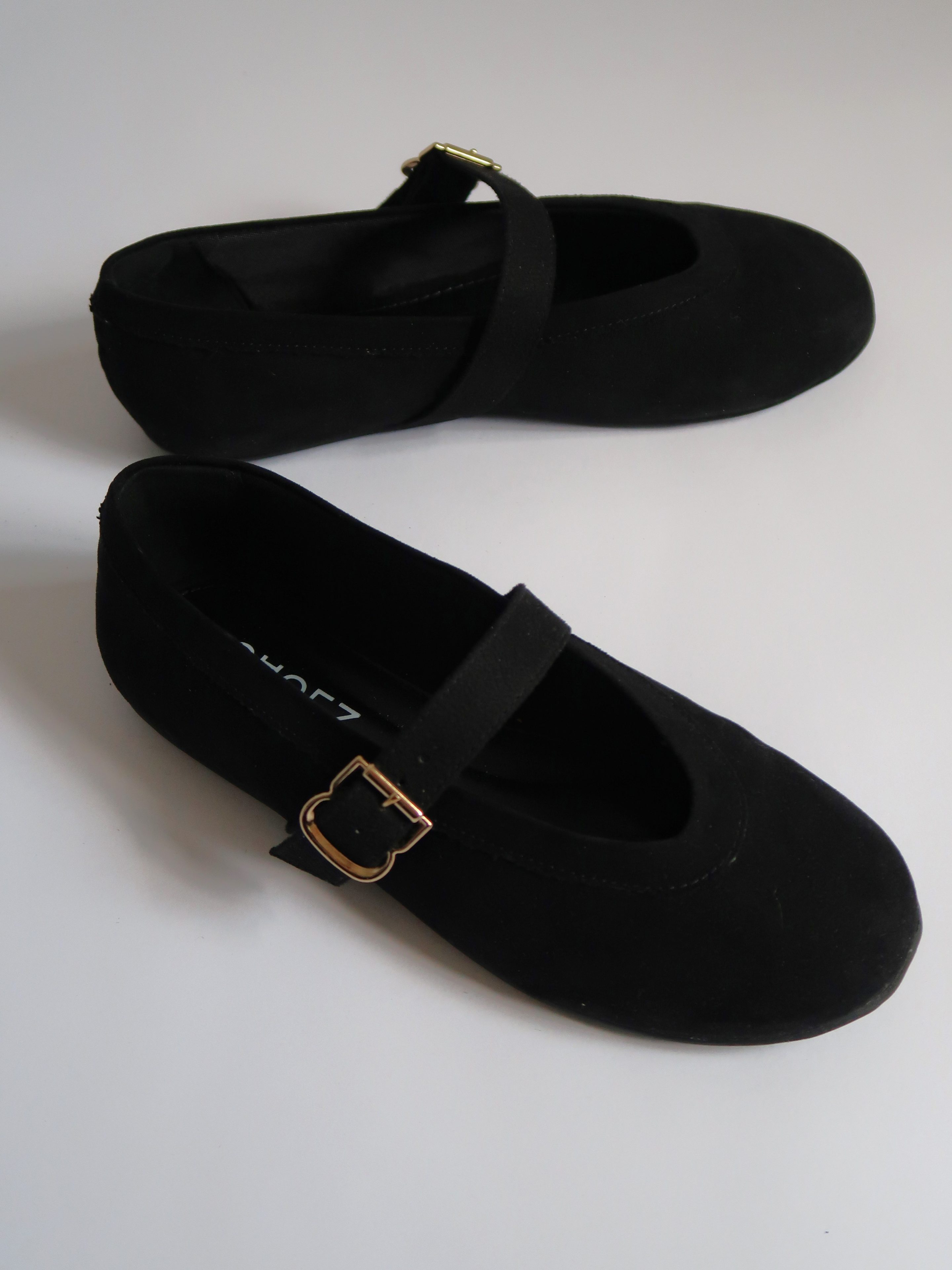 Luma Soft Black