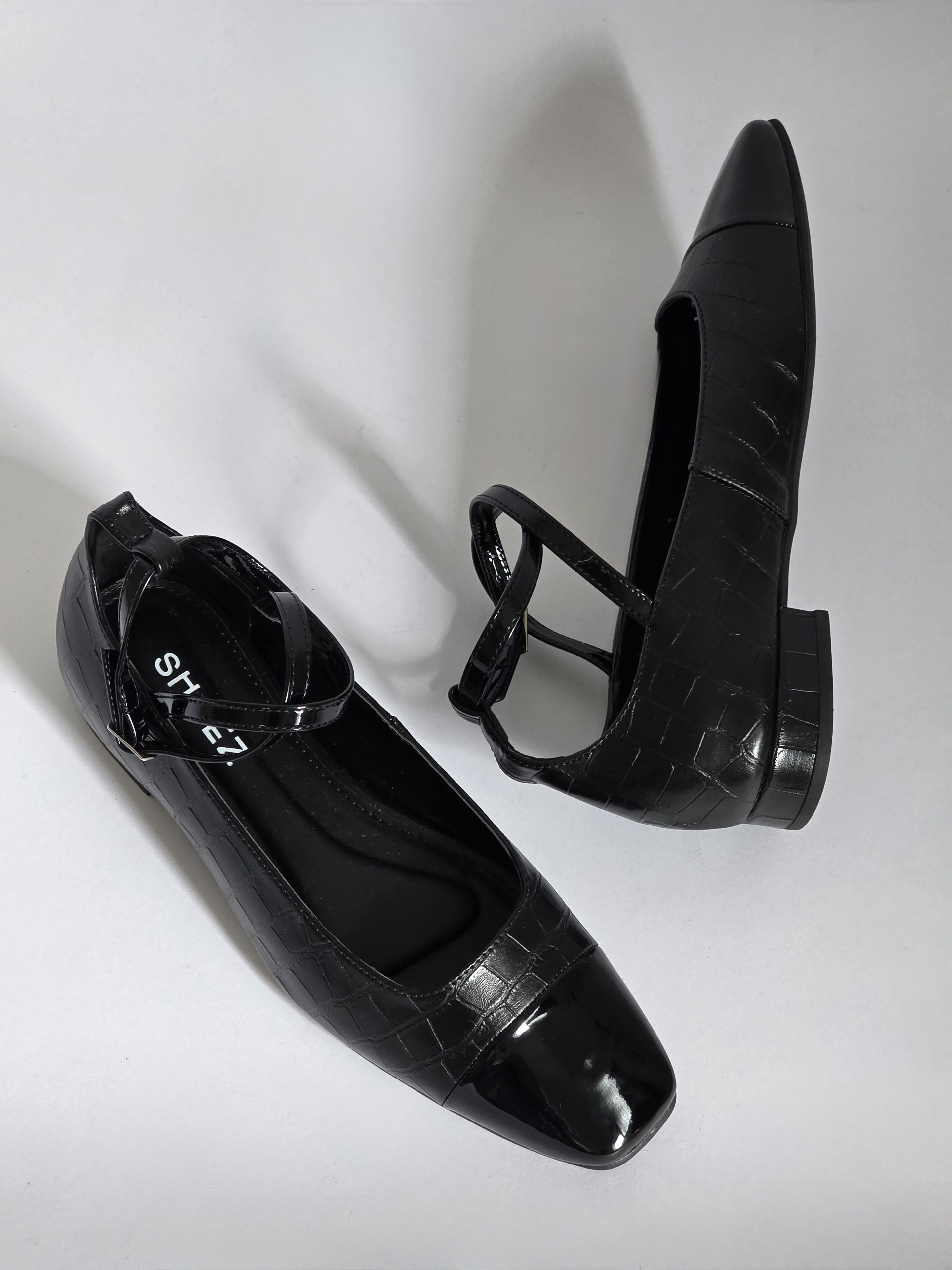 Shell Black