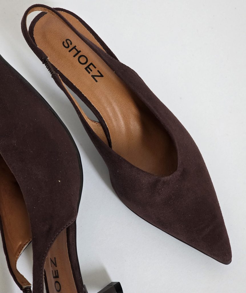 Lora Dark Brown