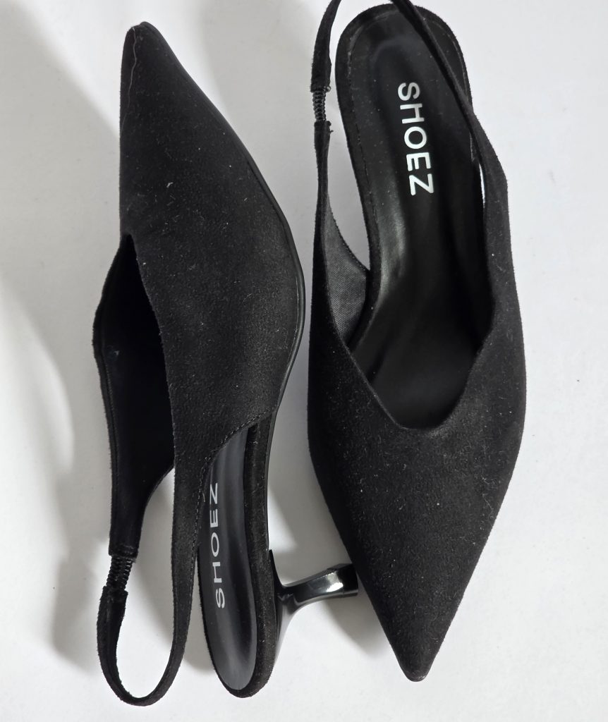 Lora Black