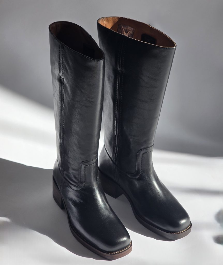 Tesa Black