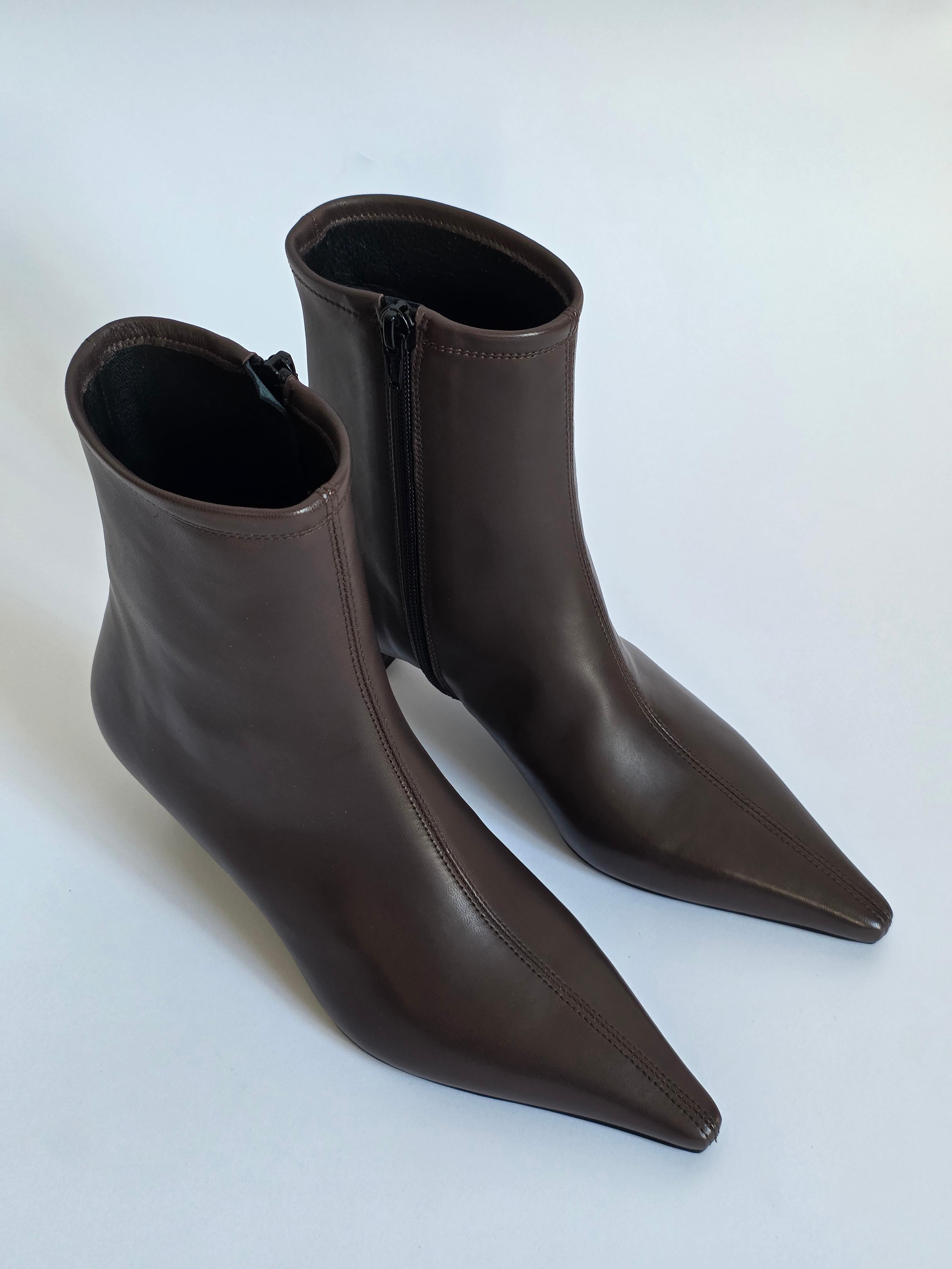 Studio - Riva Dark Brown