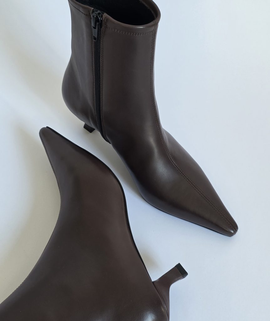 Studio - Riva Dark Brown