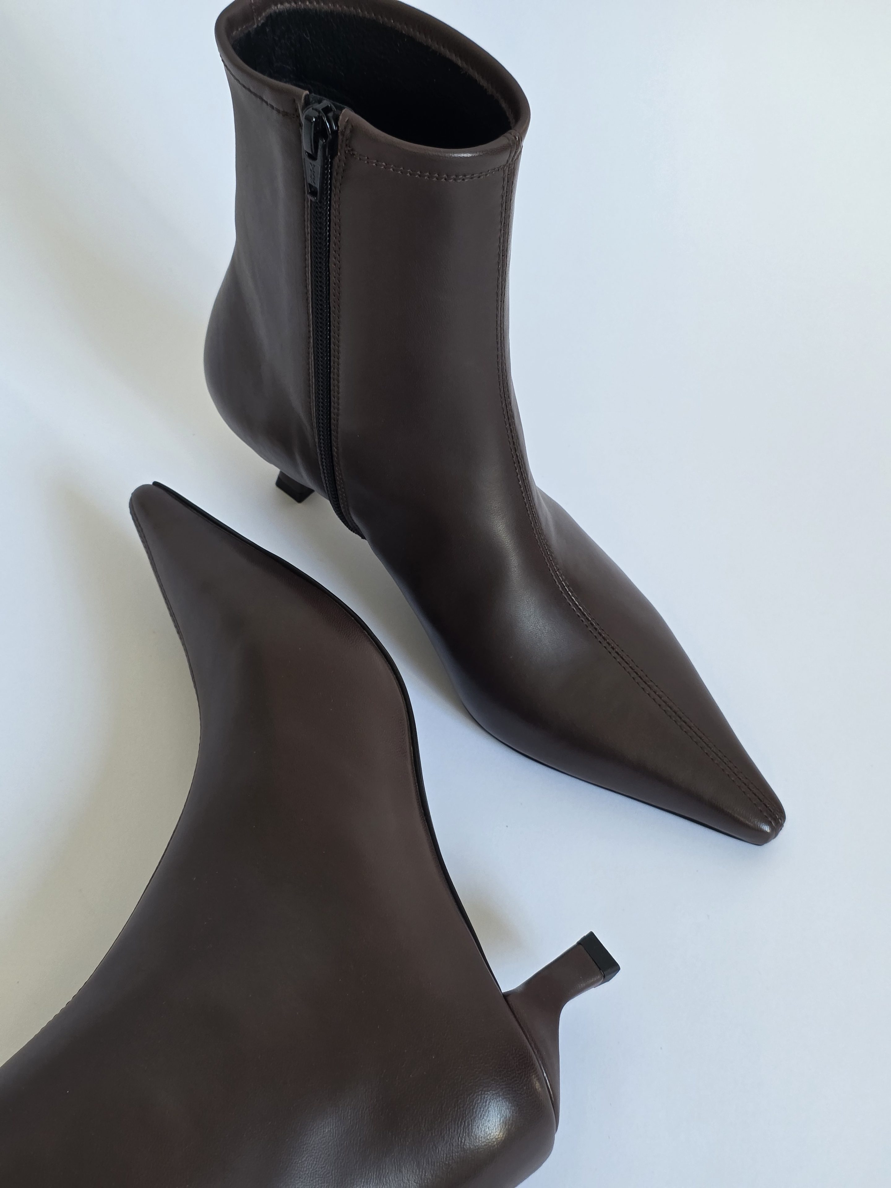 Studio - Riva Dark Brown