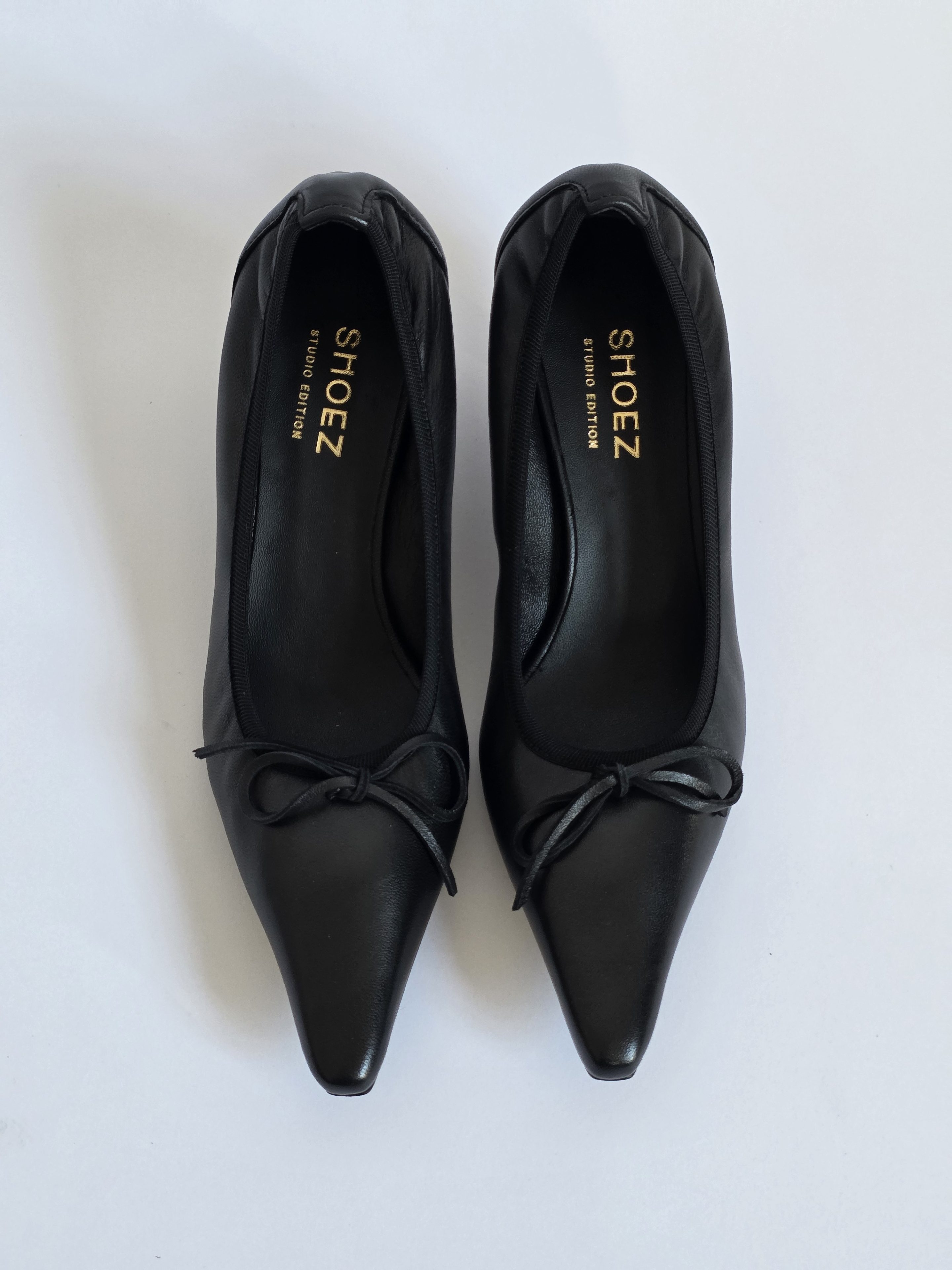 Studio - Stella Black