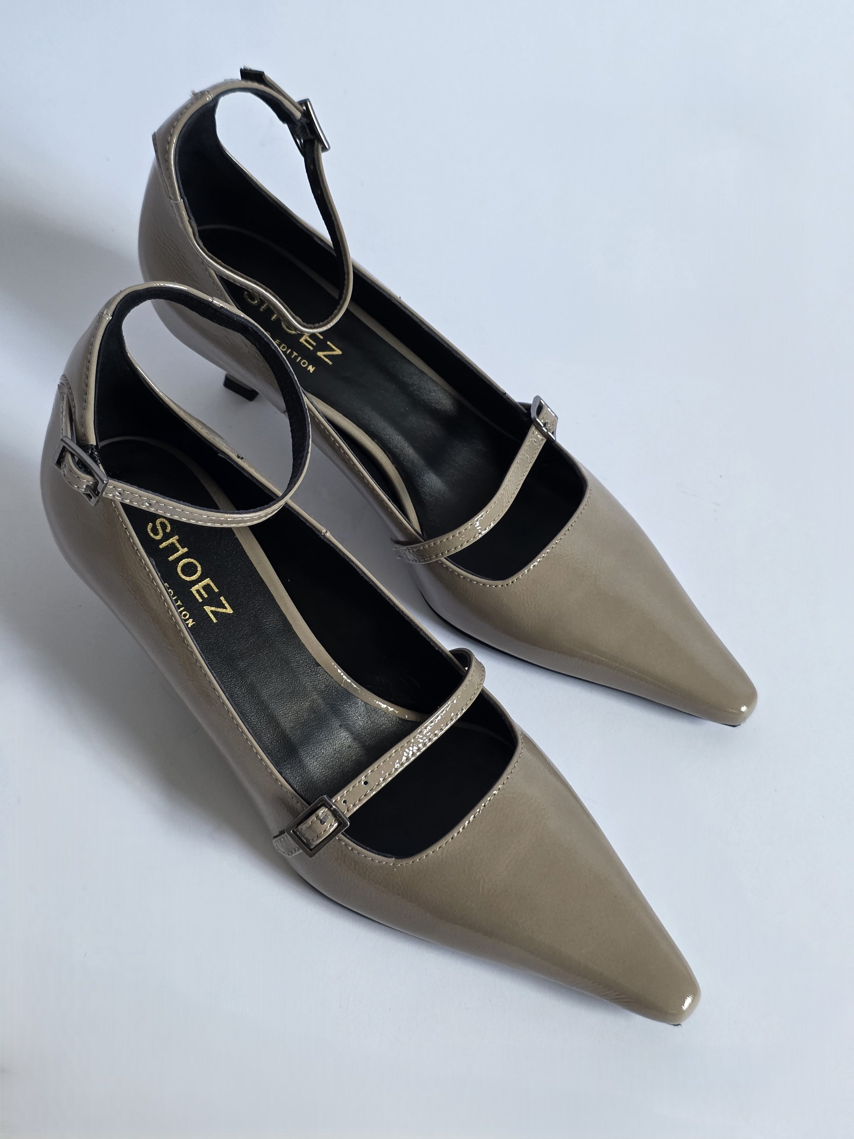 Studio - Isabella Cafe