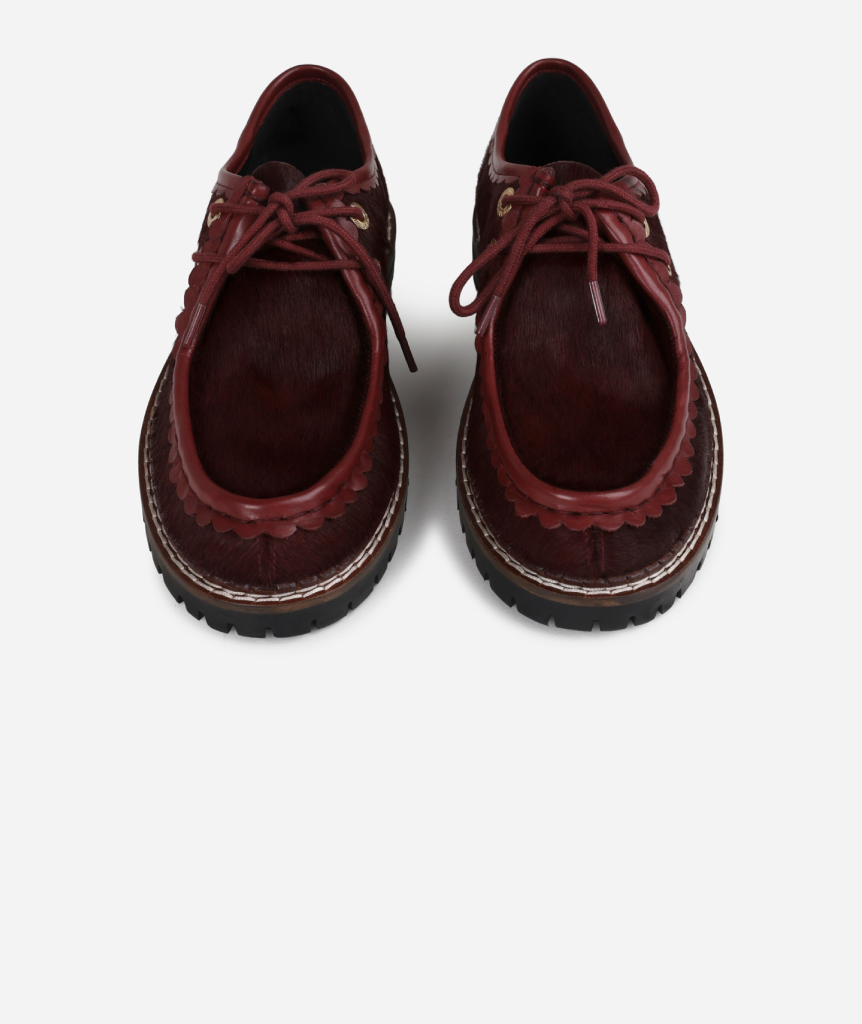 Nika Bordo Pony