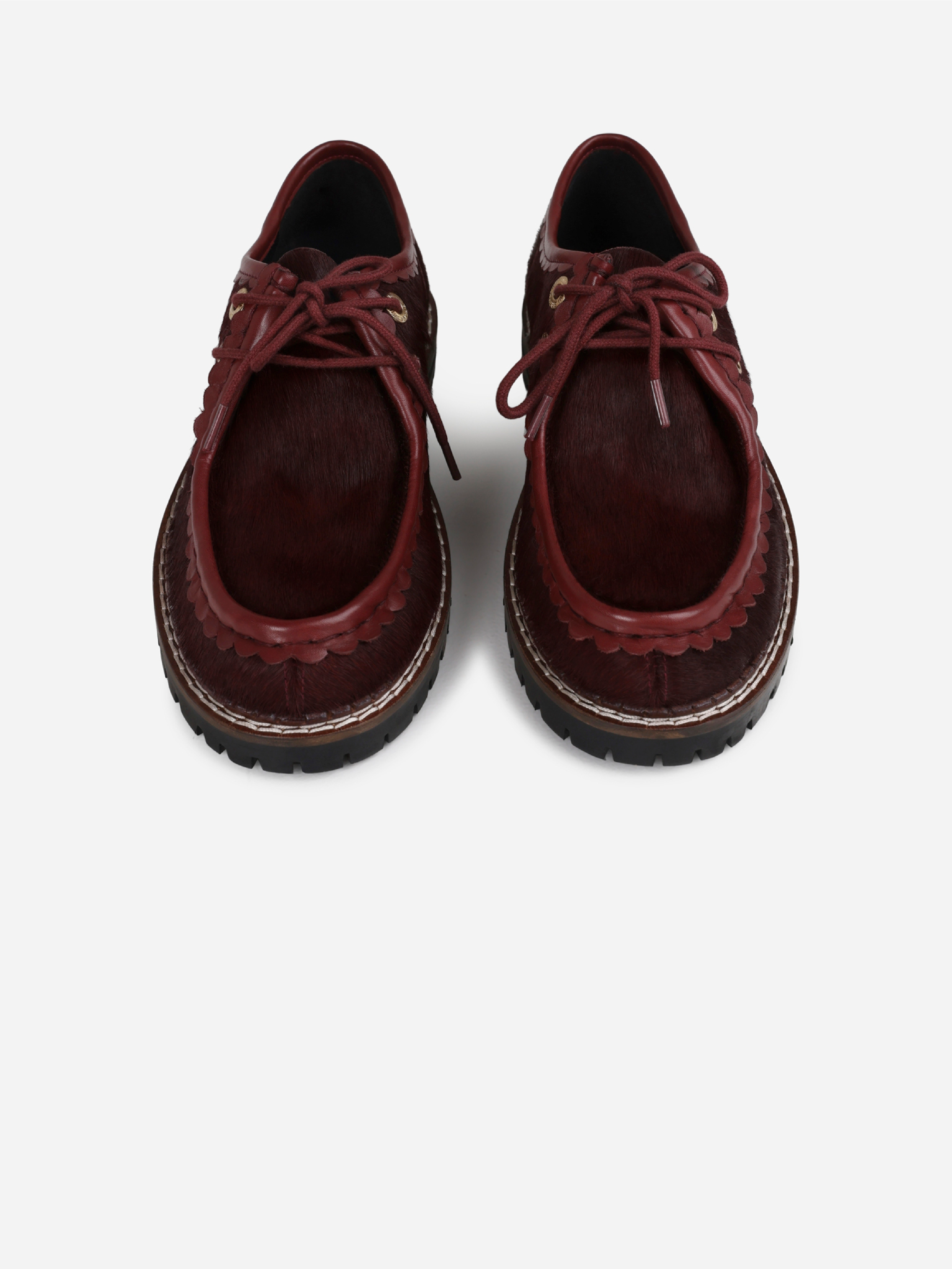 Nika Bordo Pony