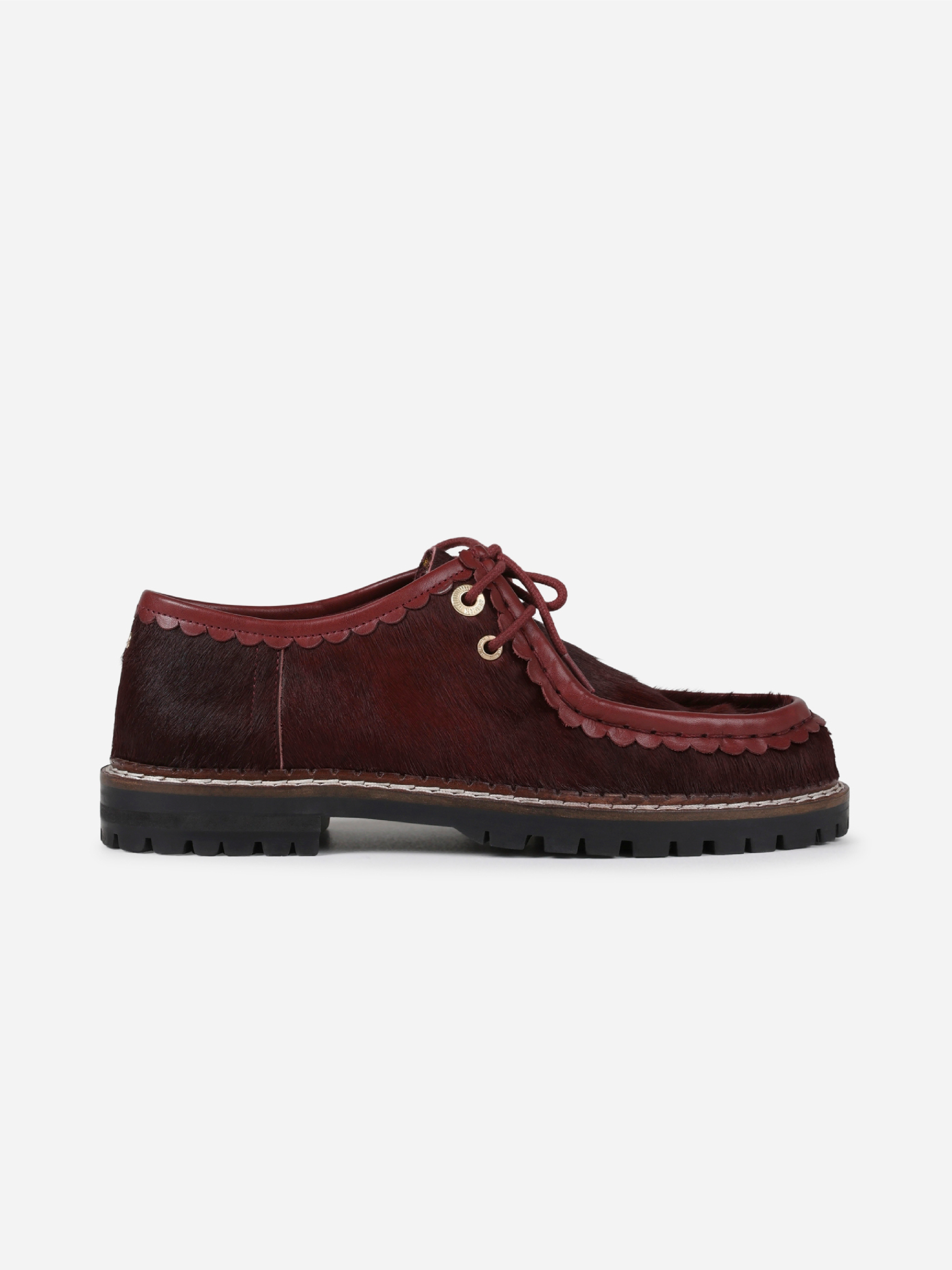 Nika Bordo Pony