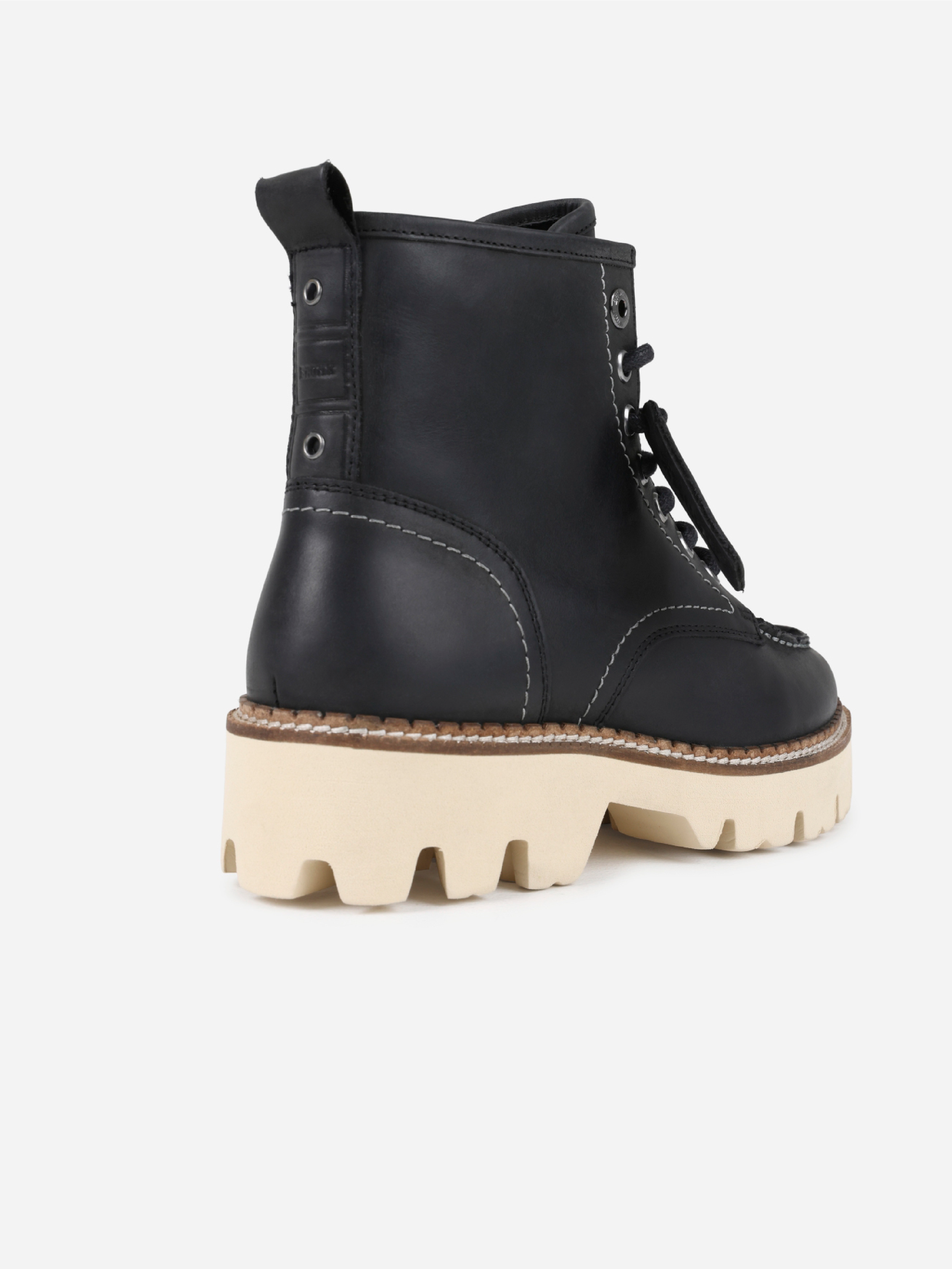 Reve Black