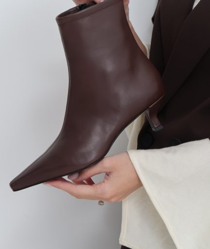 Studio - Riva Dark Brown