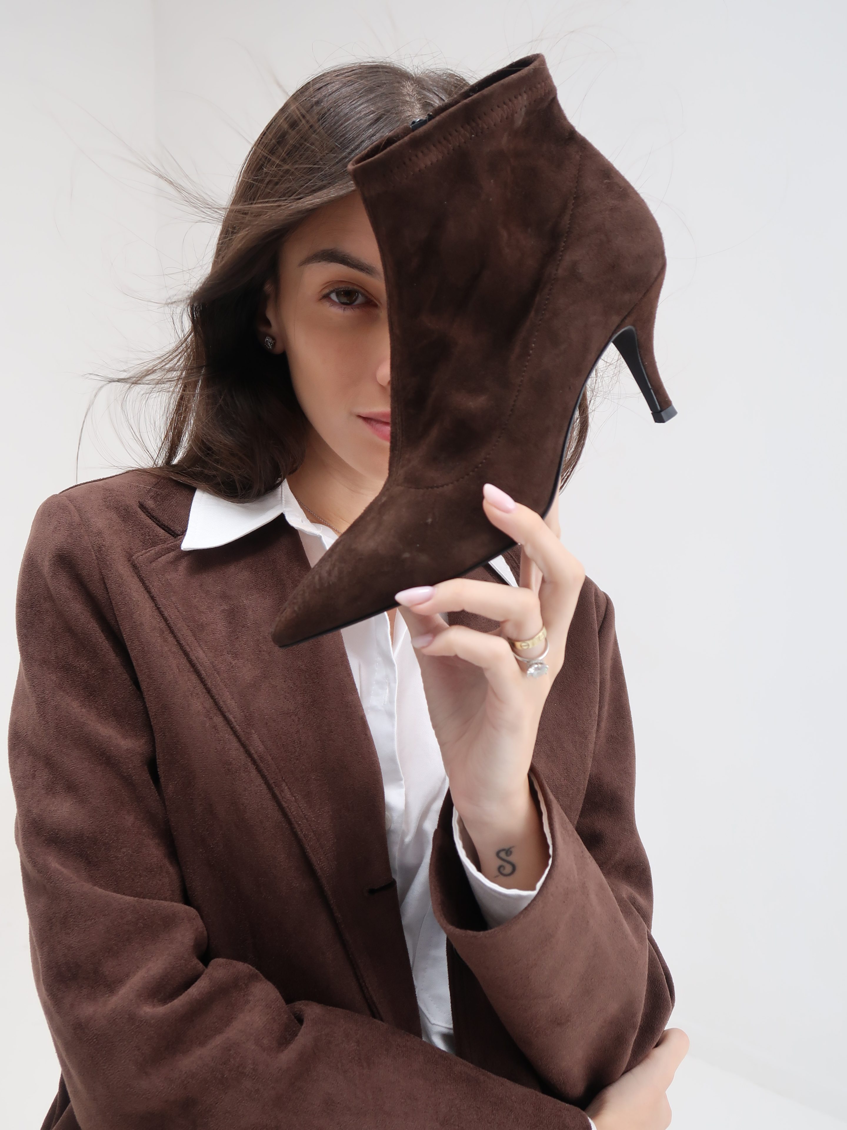 Studio - Noemi Dark Brown