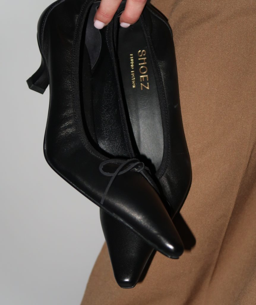 Studio - Stella Black