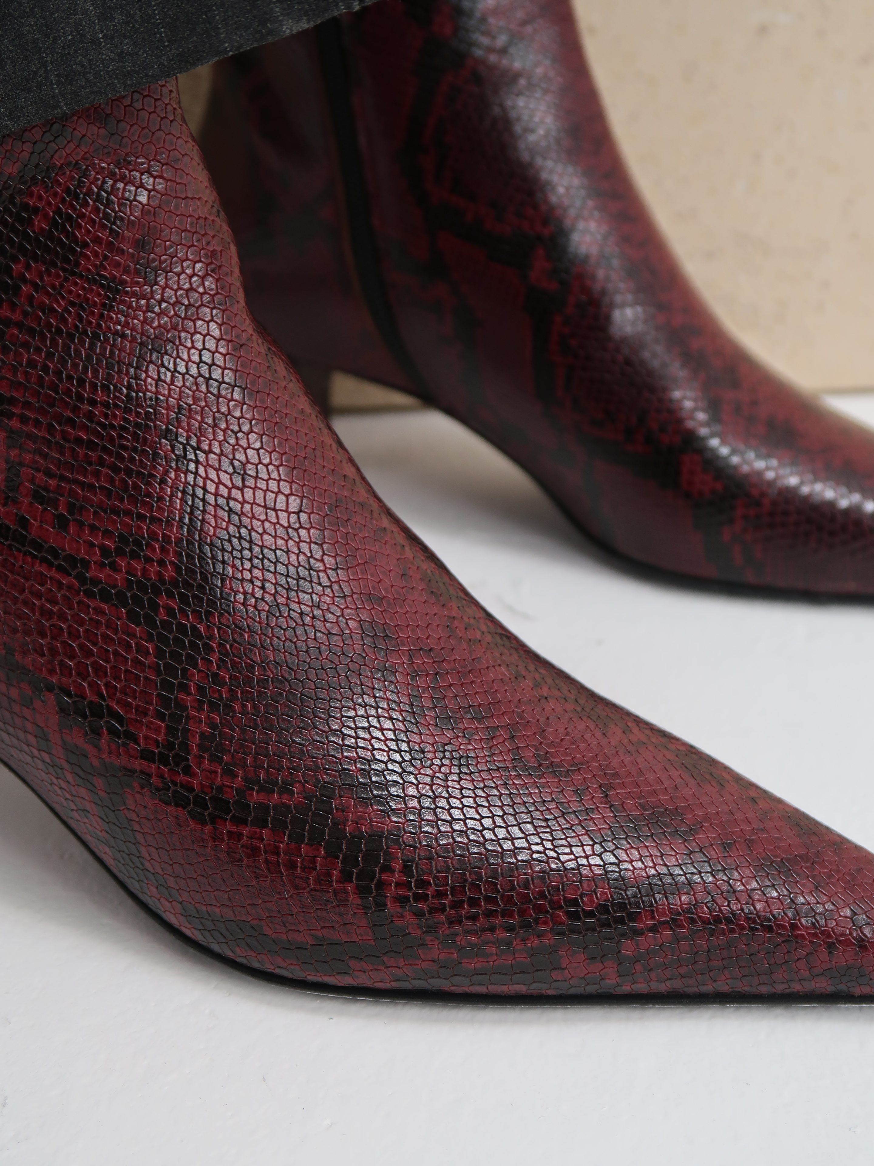 Studio - Amara Bordo