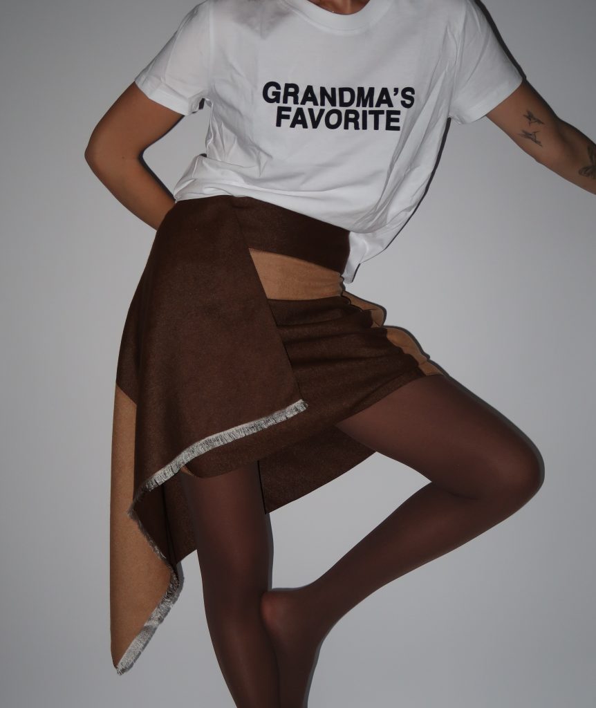 גרביונים חומים